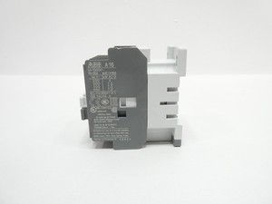 1SBL181101R8400 คอนแทคเตอร์แบบไม่ถอยหลัง 4 ขั้ว 30A 110-120VAC PLC - Product Image 2
