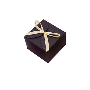 Boîte cadeau simple, boîte d'emballage, boîte à sucre, boîte à bonbons <span class=keywords><strong>de</strong></span> mariage haut <span class=keywords><strong>de</strong></span> gamme, boîte à bonbons <span class=keywords><strong>de</strong></span> félicitations, boîte à pâtisserie d'anniversaire, boîte cadeau - Product Image 4