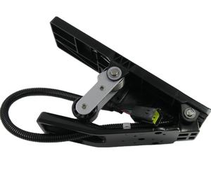 Pedales de Acelerador Electrónicos para Autobuses, Camiones y Maquinaria de Construcción - Product Image 1
