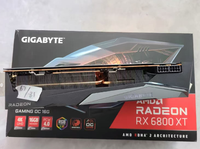 Carte graphique de bureau GIGABYTE Radeon RX 6800XT 16 Go GDDR6 d'occasion avec refroidissement par ventilateur