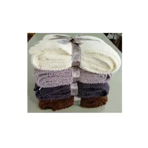 Super doux de luxe zéro défaut 100% polyester plume fil tricot bébé <span class=keywords><strong>couverture</strong></span> - Product Image 1