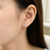 Серьги-солитеры из белого золота 18K/14K с круглыми бриллиантами IGI-сертифицированной огранки, выращенными в лаборатории, на заказ, с креплением на 3 крапанах