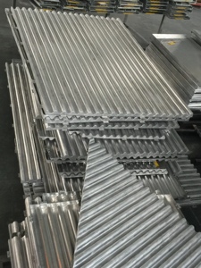 Panel de Pared Moderno de Aluminio Corrugado con Diseño de Madera en 3D para Interiores y Exteriores - Product Image 3