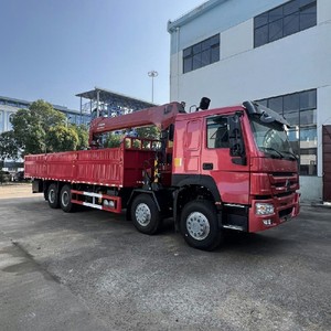 รถเครนติดตั้งบนรถบรรทุก HOWO 8x4 แบบไฮดรอลิก แขนยืดไสลด์ได้ - Product Image 4