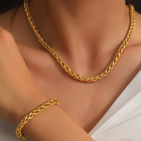 Ensemble de collier et bracelet vintage tendance en acier inoxydable, chaîne de panier à fleurs de luxe léger