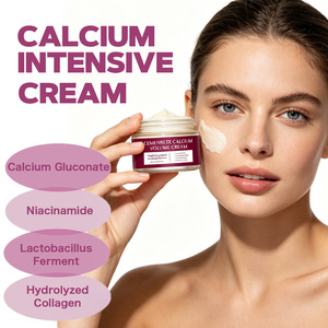 Crème Visage Hydratante Réparatrice Apaisante à l'Huile Essentielle, au Calcium et à l'Élastine Hydrolysée pour une Peau Raffermie - Product Image 3