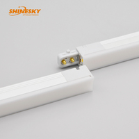 Réglage Système modulaire Installation facile LED linéaire pendentif Système de goulotte éclairage linéaire led lumière linéaire modularisée
