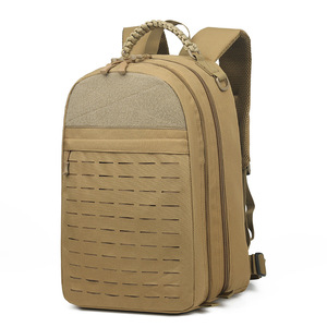 Sac à dos tactique de sport personnalisé en Oxford 900D, capacité de 25 à 45 litres, doublure en polyester, fonction antivol, sac à dos à cadre externe - Product Image 1