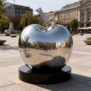 Sculpture de pomme en acier inoxydable, plaquée argent poli, décoration d'intérieur, thème fruit, forme ronde - Product Image 4