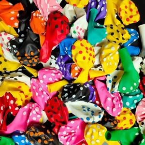 Ballons en <span class=keywords><strong>latex</strong></span> imprimés de points colorés sucrés de 12 pouces 2,8 g pour les célébrations de fête d'anniversaire de mariage - Product Image 4