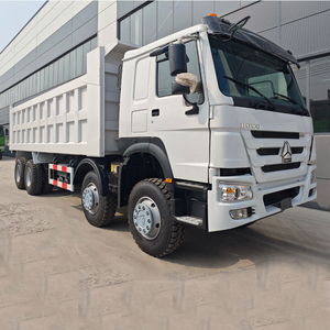 Camion benne HOWO 8*4 remis à neuf, d'occasion, pour travaux lourds, destiné à l'exploitation minière et à la construction en Afrique - Product Image 2