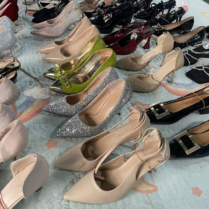 أحذية مستعملة بكعب عالٍ مستعملة للبيع بالجملة أحذية إيطالية عالية الجودة مريحة أزياء السيدات أحذية مختلطة النمط - Product Image 3