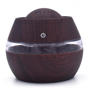 Humidificateur USB coloré et créatif, diffuseur d'aromathérapie de 300Ml, pour la maison, le bureau, le bureau, design en grain de bois - Product Image 2