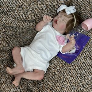 Poupées de bébé reborn en silicone réalistes de 40 cm, poupées de bébé reborn en silicone réalistes comme la vraie vie - Product Image 4