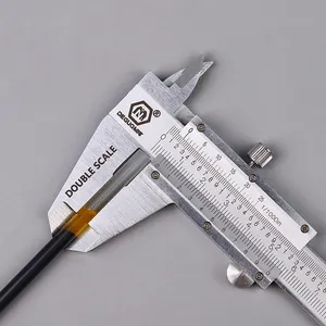 Recharge de stylo gel de haute qualité 0.5mm 0.7mm avec pointe lisse pour les stylos à bille de bureau et d'école