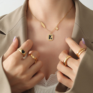 ชุดเครื่องประดับสำหรับผู้หญิงทำจากสเตนเลสสตีลชุบทอง18K 316L ไม่ทำให้เสื่อมเสีย - Product Image 2