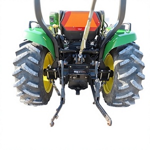 Tractor Agrícola John Deere de 40 HP con Tracción en 2 Ruedas y Transmisión por Engranajes, con 3 Años de Garantía, Alta Productividad y Larga Vida Útil - Product Image 1