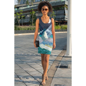 Vestido con estampado de sublimación y corte y confección Mountain Sonnet Moonlit Stanza - Product Image 1