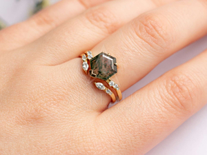 แหวนแต่งงานทรงหกเหลี่ยมขนาดใหญ่ประดับมอสอาเกตและเพชร  ชุดแหวนเงินแท้ 925 ชุบทองสำหรับผู้หญิง - Product Image 3