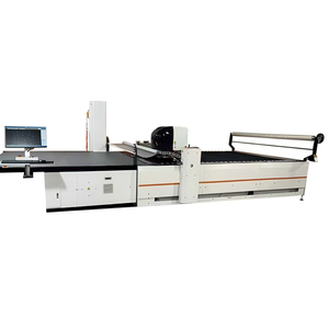 Machine de découpe de tissus CNC pour meubles, canapés et matériaux de rembourrage - Product Image 1