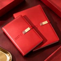Agenda hebdomadaire et mensuel A5 relié cousu OEM avec couverture en cuir PU, fermeture magnétique, coffret cadeau incluant impression de logo