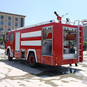 <span class=keywords><strong>Camion</strong></span> <span class=keywords><strong>de</strong></span> pompiers SINOTRUK HOWO 4x2 8000 litres avec pompe CB10/60, prix usine, <span class=keywords><strong>camion</strong></span> <span class=keywords><strong>de</strong></span> pompiers diesel, sauvetage - Product Image 2