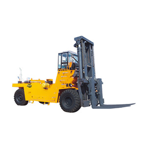 Chariot élévateur 4,5t U450 4x4 hydraulique tout-terrain avec grosse remise - Product Image 1