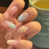 Nouvelle Collection Printemps-Été 2026 : Faux Ongles à Presser Macaron Couleurs Contrastées, Style Fleur 3D/Crème, Mignons pour les Vacances, Lot Complet de 10 Pièces, Forme Amande