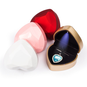 Heart Shaped Wedding <b>Jewelry</b> Box Fashionable <b>Jewelry</b> <b>Storage</b> Box Plastic Box - Product Image 1