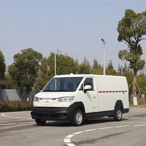 ElectroCargo révolutionne le transport commercial Nouveaux fourgons électriques approuvés CEE Direction gauche Sièges en tissu foncé Euro VI Emission - Product Image 2