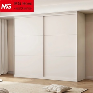 <span class=keywords><strong>Armadio</strong></span> Moderno Bianco in Legno Massello con <span class=keywords><strong>Ante</strong></span> Scorrevoli per <span class=keywords><strong>Camera</strong></span> <span class=keywords><strong>da</strong></span> <span class=keywords><strong>Letto</strong></span> - Product Image 1