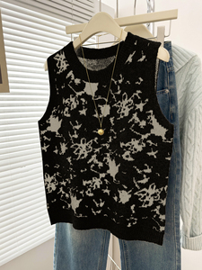 Chaleco de punto sin mangas para mujer con cuello redondo y estampado abstracto de salpicaduras de tinta, ajuste holgado, ideal para otoño e invierno como prenda exterior para capas. - Product Image 2
