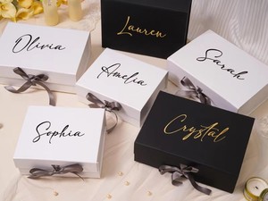Boîte cadeau minimaliste personnalisée, emballage en papier de qualité supérieure pour cadeaux, bijoux et emballages de vente au détail - Product Image 2