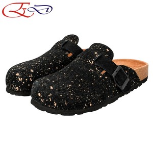 OEM Custom Ladies' Suede Leather Clogs Print Buckle <b>Slip</b>‑On EVA Sole Closed Toe Comfort Shoes for All‑Season Casual Wear - Product Image 1