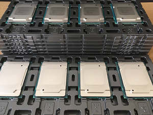 Tốt nhất bán srkhm cho <span class=keywords><strong>Intel</strong></span> <span class=keywords><strong>Xeon</strong></span> 6330N Bộ vi xử lý 28-lõi 56-chủ đề 42M bộ nhớ cache 2.20 GHz fclga4189 khay Vàng 6330N máy chủ CPU - Product Image 3