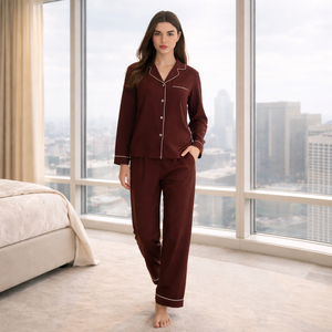 Servicio ODM, Pijamas <span class=keywords><strong>de</strong></span> Lujo Transpirables <span class=keywords><strong>de</strong></span> Manga Larga para Parejas, Conjunto <span class=keywords><strong>de</strong></span> Dos Piezas <span class=keywords><strong>de</strong></span> Color Sólido - Product Image 1