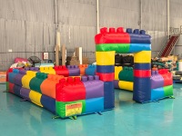 Équipement de terrain de jeu gonflable personnalisé pour enfants, pour l'intérieur et l'extérieur, avec clôture, mur et blocs de construction gonflables