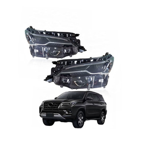 Faros delanteros compatibles con los modelos Fortuner de gama baja y modelos Runner de 2020 a 2024. - Product Image 3