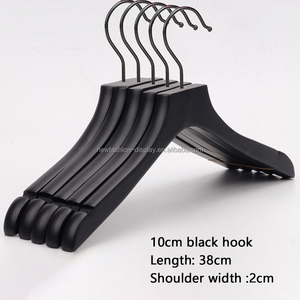 Sang Trọng Hiện Đại Bằng Gỗ Áo Và Phù Hợp Với Móc Treo Với Đen Clip Lớp Phủ Chống Trượt Gỗ Matt Đen Khắc Logo Cá Nhân Thiết Kế - Product Image 2