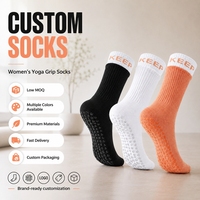Chaussettes de yoga et de Pilates de haute qualité pour femmes, tricotées, avec logo personnalisé, pour le sport professionnel, en Spandex/Polyester/Coton