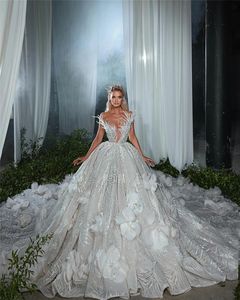 رداء زفاف مطرز بالخرز زهرة كبيرة فستان بلد لامع مطرز بالخرز مقاس كبير - Product Image 1