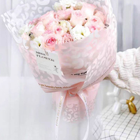 Papier d'emballage pour fleurs en film perlé imperméable, imprimé léopard, vente en gros d'usine, pour fleuristes et boutiques de fleurs