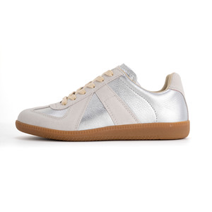<span class=keywords><strong>Scarpe</strong></span> da <span class=keywords><strong>Donna</strong></span> Autunno 2024, Sneakers Classiche Casual Bianche, Design Vintage <span class=keywords><strong>in</strong></span> <span class=keywords><strong>Pelle</strong></span>, <span class=keywords><strong>Scarpe</strong></span> <span class=keywords><strong>Sportive</strong></span> Traspiranti e Comode - Product Image 4