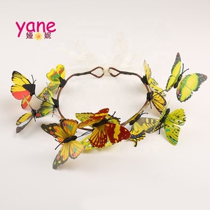 Corona <span class=keywords><strong>de</strong></span> <span class=keywords><strong>Flores</strong></span> con Mariposas 3D, Diadema con Forma <span class=keywords><strong>de</strong></span> Mariposa Voladora, Estilo Fiesta, <span class=keywords><strong>para</strong></span> Niña - Product Image 3