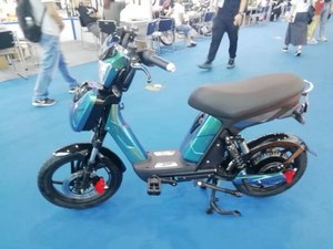Skuter Listrik dengan Pedal Assist dan Throttle, Bersertifikasi <span class=keywords><strong>CE</strong></span> <span class=keywords><strong>EEC</strong></span>, 48v 350w, EU, Kecepatan 25 km/jam, PAS - Product Image 3