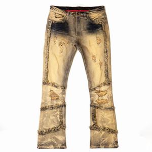 Jean en denim durable de haute qualité, design déchiré et réparé, coupe évasée, semi-empilé pour homme - Product Image 1