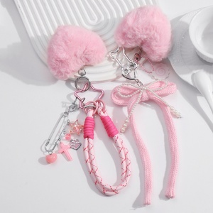 Lindo Rosa felpa amor hecho a mano perla arco Pin estrella cadena llavero para bolso encanto colgante - Product Image 1