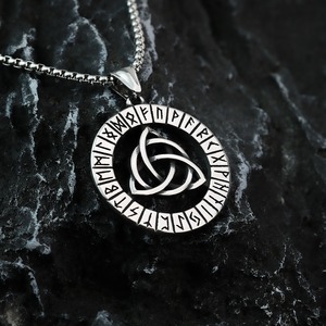 Collier personnalisé en acier inoxydable <span class=keywords><strong>nordique</strong></span> Viking Rune noeud <span class=keywords><strong>celtique</strong></span> noeud irlandais Viking pendentif pour hommes - Product Image 5