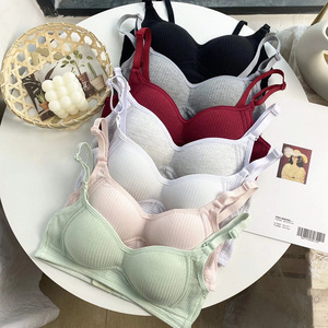 Le ragazze di abbigliamento nazionale all'ingrosso transfrontaliero del sud-est asiatico raccolgono biancheria intima sottile senza anello d'acciaio gli studenti dormono puro Cotto - Product Image 3