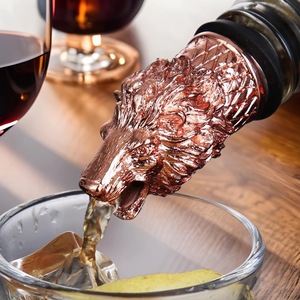 Aireador de Vino con Cabeza de León, Vertedor para Botellas de Aceite de Oliva, Licor, Alcohol, Whisky - Product Image 1